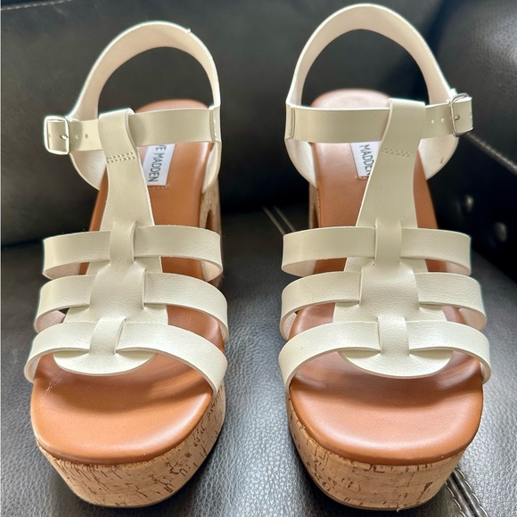 Steve Madden White Strappy Platform Heels - Picture 3 of 5